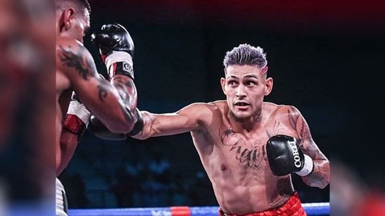 VICTORIA. Peralta viene de ganarle a Luis Vera, el pasado 25 de febrero en Pilar..