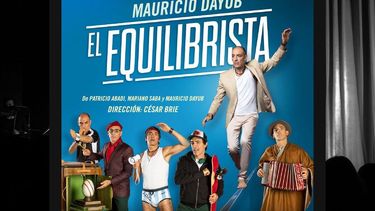 Mauricio Dayub llega con El Equilibrista al Teatro Gran Pilar.