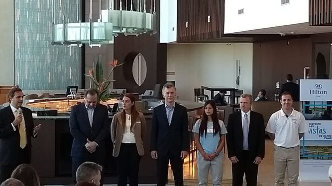 Macri estuvo en la inauguración de un centro de diagnóstico y un hotel