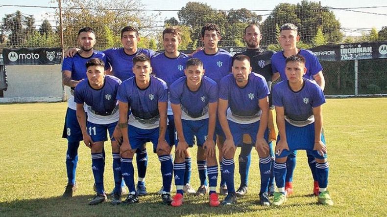 EQUIPO. La primera formación de San Alejo, en la división mayor..