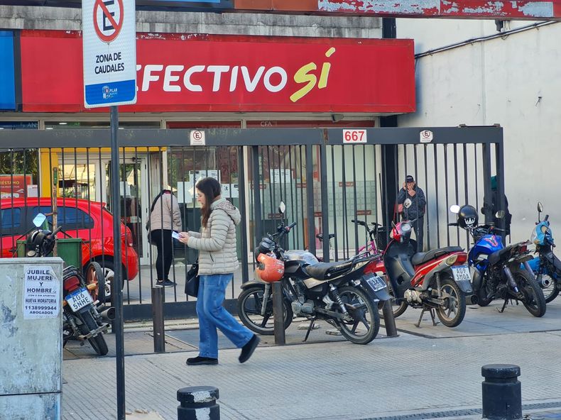 En las últimas semanas se incrementaron las quejas de los jubilados contra Efectivo Sí.