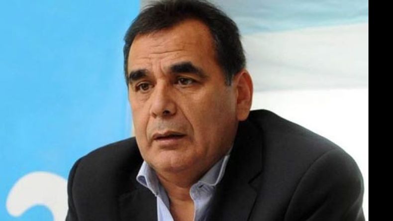 José Molina..