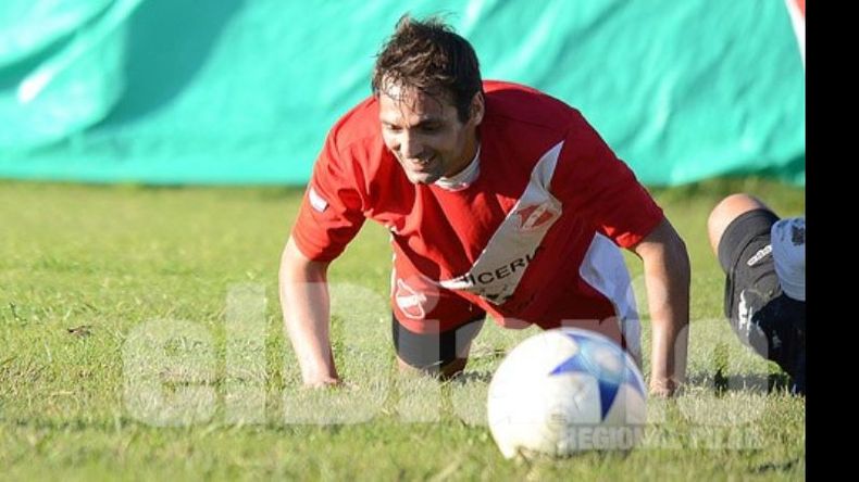 José Vázquez de Sportivo. Para Michelini, “a Pepe le fueron a pegar constantemente y de mala fe”..