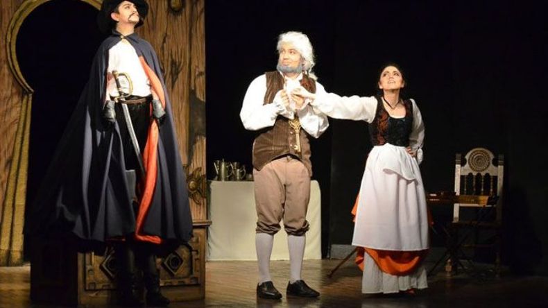Ópera en Del Viso. A partir de las 20, la ópera llega a la Casa de la Cultura de Del Viso, con la presentación de “La Serva Padrona”, producción totalmente pilarense. El espectáculo -montado por la compañía Pilar Lírica- es dirigido por Julieta Rosso, con las actuaciones de Andrea Filgueira, Isaías Bianchi y Lucas Delfino. En Gonnet 7057, localidades a $80..