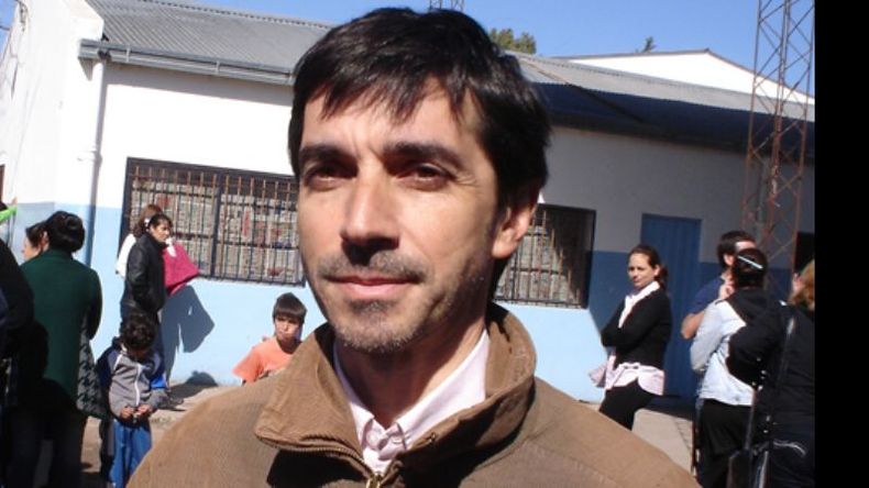 “En 2011 hubiésemos entrado, porque ahora haría falta entre un 8 y un 9%, y en lugar de tener tanta gente que levanta manos sería un Concejo diferente”. Gabriel Lagomarsino, Encuentro Pilarense..