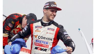16 puntos tiene Rossi al inicio de la Copa de Oro, por sus triunfos en Concordia y Olavarría.200 son las carreras en Turismo Carretera que alcanzará el Misil este fin de semana.18 triunfos acumuló Rossi en 199 competencias de TC, a lo largo de 13 temporadas..