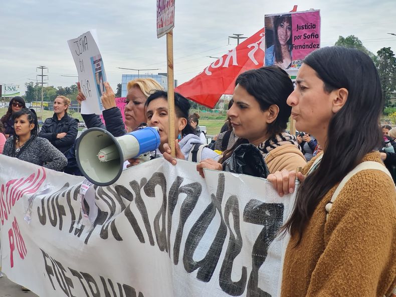 Familiares y allegados de Sofía Fernández se movilizaron días atrás para reclamar justicia.