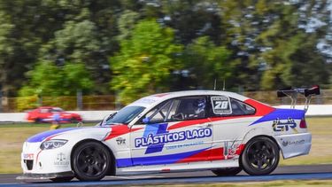 CONTUNDENTE. El BMW de Stier, de su propio equipo, dominó la final. CONTUNDENTE. El BMW de Stier, de su propio equipo, dominó la final.