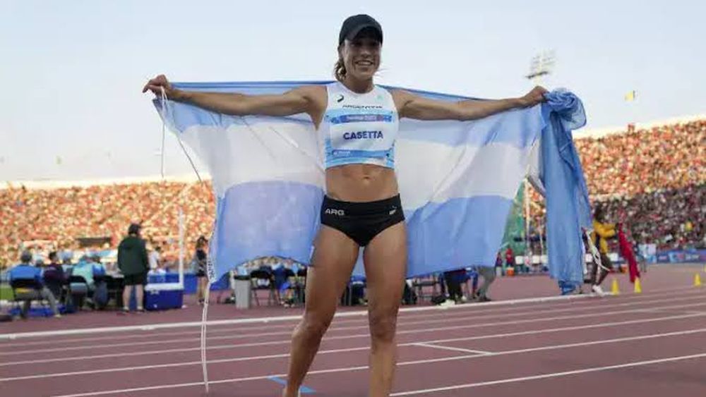 Belén Casetta llevó la bandera argentina a los más alto del podio Suramericano.