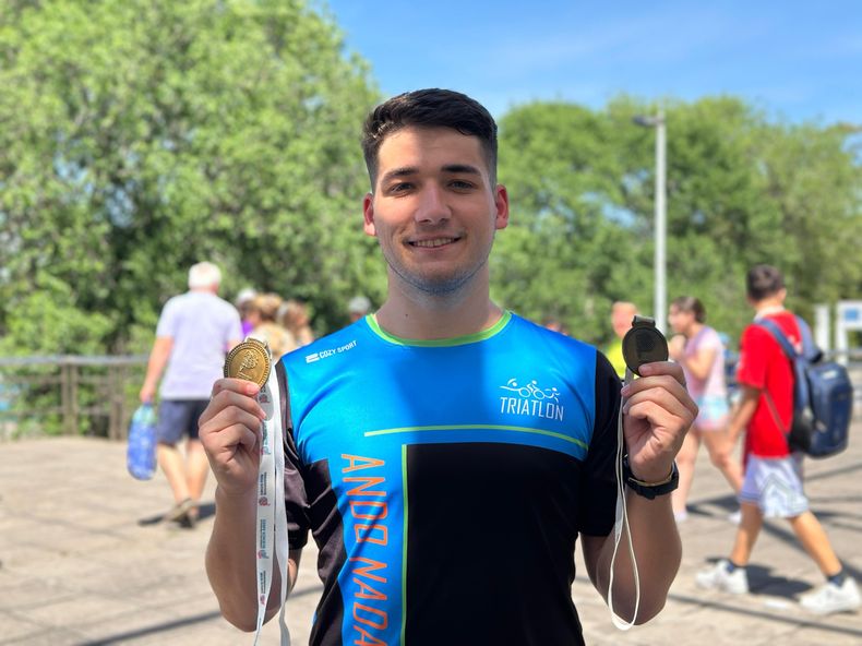 PRIMERA MEDALLA DE ORO PARA PILAR. La obtuvo Nicolás Niro en Natación PCD. Tiene 23 años y estudia medicina.&nbsp;