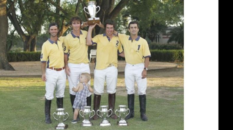 Trenque Lauquen se quedó con la edición 2012 de la Copa Municipalidad..