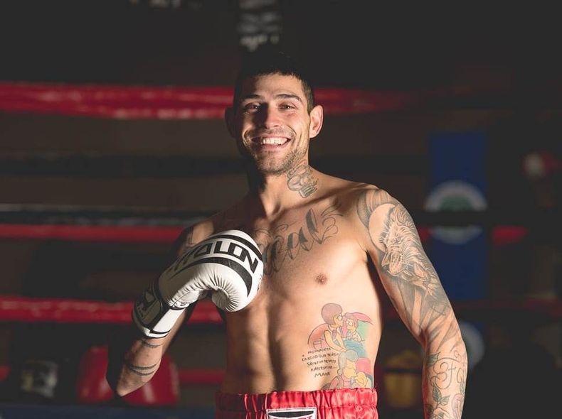 Yoel Peralta en busca de un nuevo cinturón en el boxeo profesional.