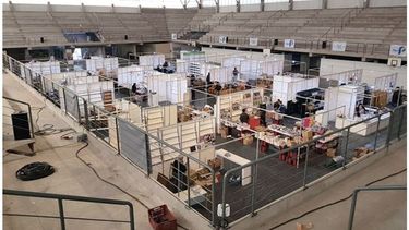 TODO LISTO. El microestadio ya está preparado para recibir la 2ª edición de la feria..