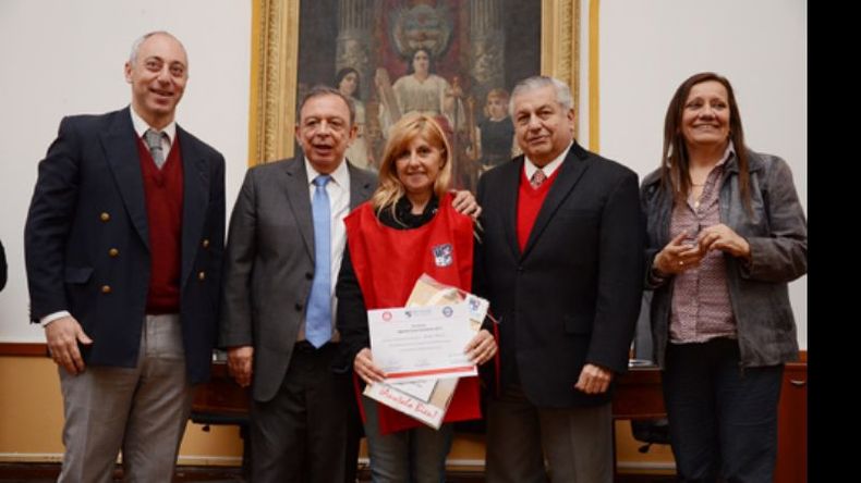 Zúccaro encabezó el acto en el municipio..