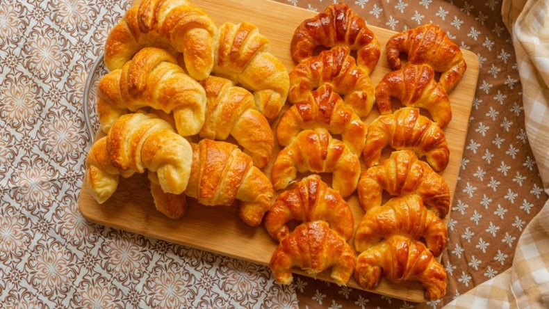 Diferencias entre el croissant y la medialuna argentina. (gazetadopovo.com.br)..png