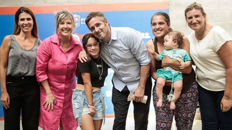ENTREGA DE ANTEOJOS. La encabezaron Achával y Álvarez Rodríguez..