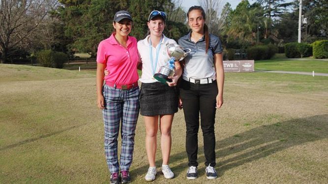 PODIO. Gómez Cisterna, Foigel y Anacona, en la premiación del domingo..