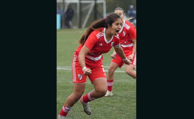 Delfina Zaputovich tiene 18 a&ntilde;os y es titular en la Reserva de River Plate.