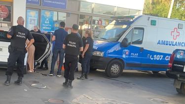 Tras el alumbramiento, madre e hijos fueron trasladado a un centro de salud.