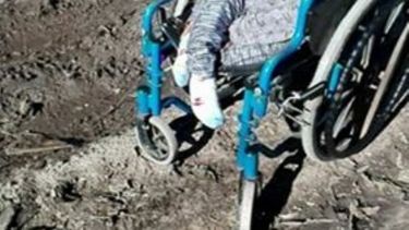 La odisea de los discapacitados para transitar las calles de Pilar