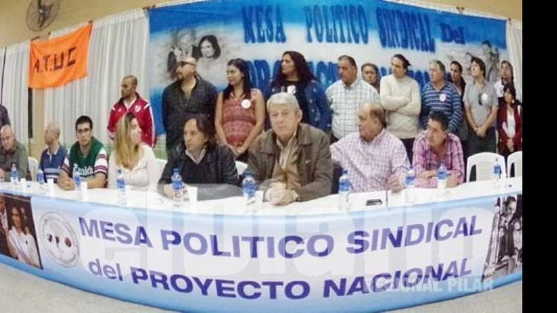 La mesa kirchnerista busca disputarle la calle a los gremios opositores..