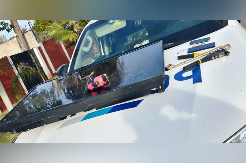 Los sujetos fueron descubiertos por peronal del Comando de Patrulla que circulaba por el barrio.&nbsp;