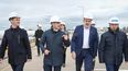 CASCOS. Los intendentes de La Liga recorrieron el puerto de Bahía Blanca.