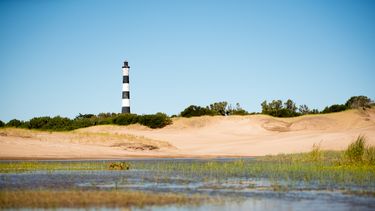 La Costa Atlántica está llena de lugares mágicos que invitan a vivir una experiencia inolvidable lejos de las playas y con paisajes únicos.