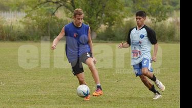 (FREDY CABALLERO). CON LLEGADA. Beretta fue profundo por derecha y tuvo dos chances claras..