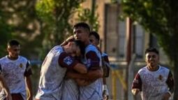 Monterrey quiere festejar en el clásico para acercarse al objetivo. Monterrey quiere festejar en el clásico para acercarse al objetivo.