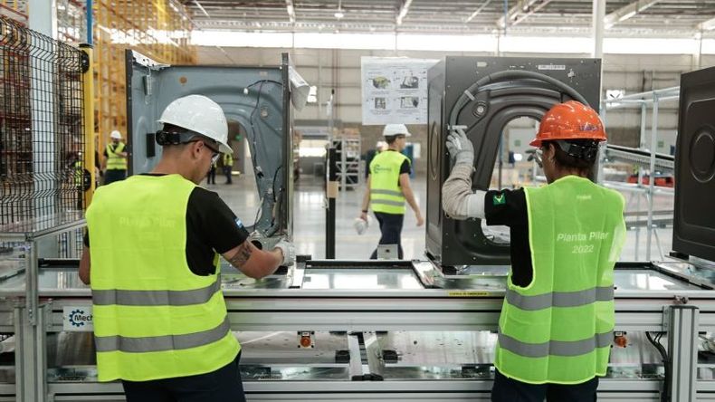 El 35,9% de los puestos de trabajo registrados en Pilar los genera la industria..