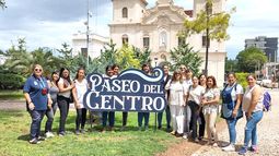 Desde la Dirección de Turismo acompañamos a las alumnas de la Universidad Pedagógica Nacional (UNIPE) durante una visita guiada para conocer más sobre los sitios de interés de nuestra ciudad. Pilar Turismo / @PilarTurismo. &nbsp;