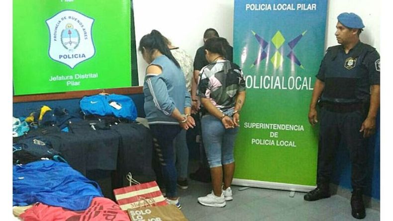 PRESOS. Los delincuentes fueron seguidos y detenidos por la policía..