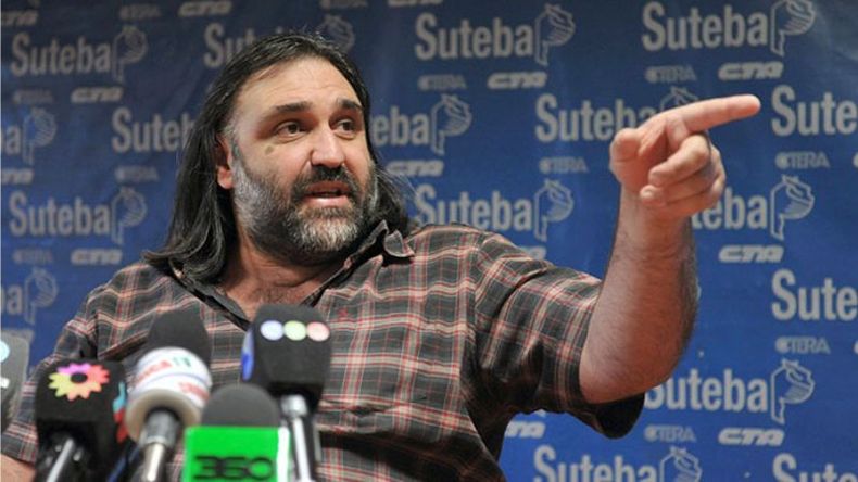 ESPERA. Baradel, de Suteba, uno de los dirigentes que responderán hoy..