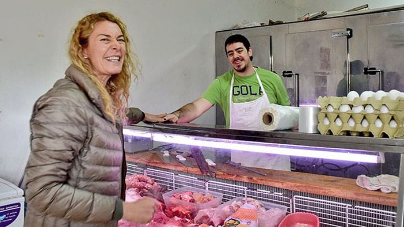 TODA LA CARNE AL ASADOR. Anlía Leguizamón, en un reciente timbreo..