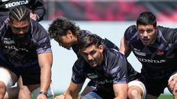 PAblo Matera fue elegido el mejor jugador del partido en el triunfo de Honda Heat. PAblo Matera fue elegido el mejor jugador del partido en el triunfo de Honda Heat.