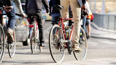 EN TRÁNSITO. El proyecto busca que andar en bicicleta sea más seguro en el distrito..