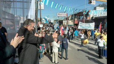 El intendente estuvo en Del Viso (foto Municipio)..