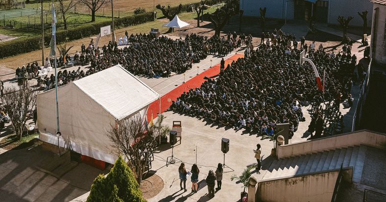 El Instituto Verbo Divino recibió a una multitud por los 150 años de la congregación.
