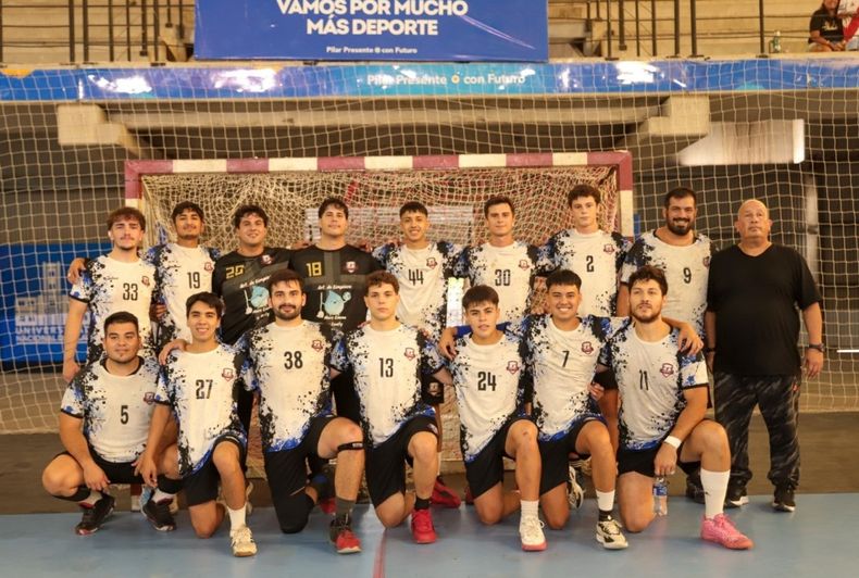 Los varones de Muni PIlar finalistas de la Copa 2025.