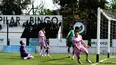 Cristian Broggi acaba de marcar en contra de su arco. Valentín Mancini lo grita.&nbsp;