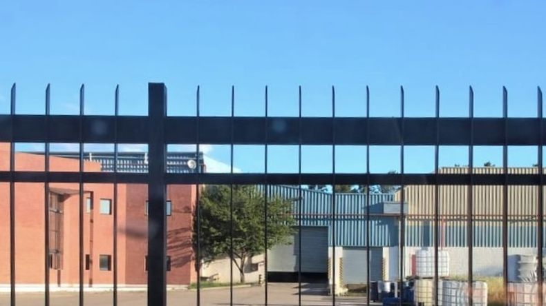 Cerrada. Así se encuentra la planta luego del despido de los 70 empleados. .