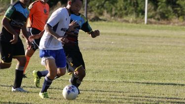 A partir de este sábado, la Sub20 de la Liga arranca a las 13.30 y la Primera a las 16..