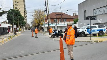 AGUA Y TIERRA. La Prefectura Naval se ubicó el en centro de Pilar como parte del despliegue. &nbsp; &nbsp;