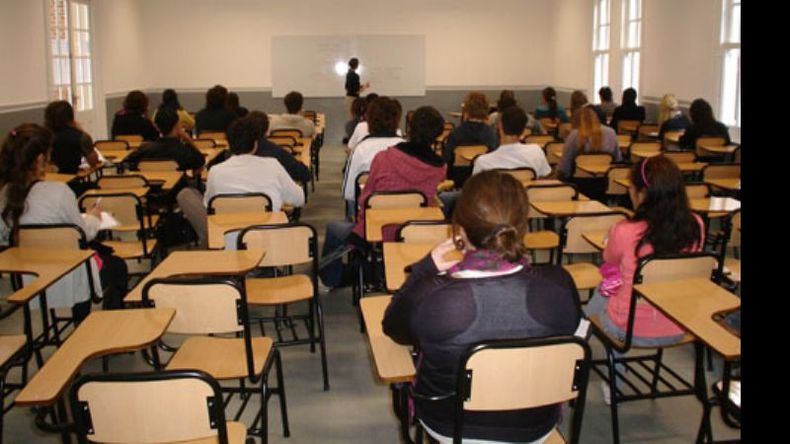 CRECE. Las aulas del Pellegrini recibieron este año 900 nuevos alumnos..