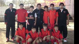 El Rojinegro festejó con un categórico 10-4..