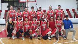 LISTO. La formación de Atlético, en su último amistoso ante Los Indios de Moreno..