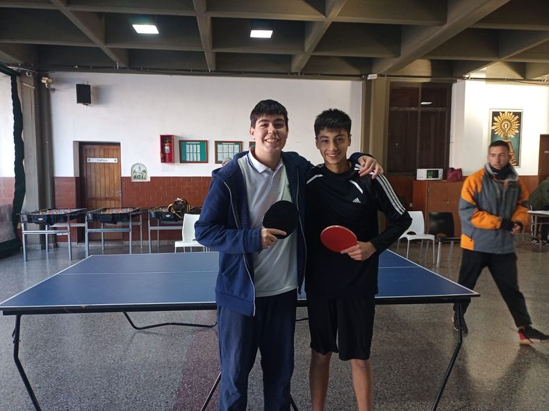 tenis de mesa 3.jpg