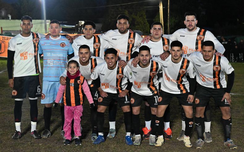 El once inicial de Zelaya, que logró la clasificación al Reducido.
