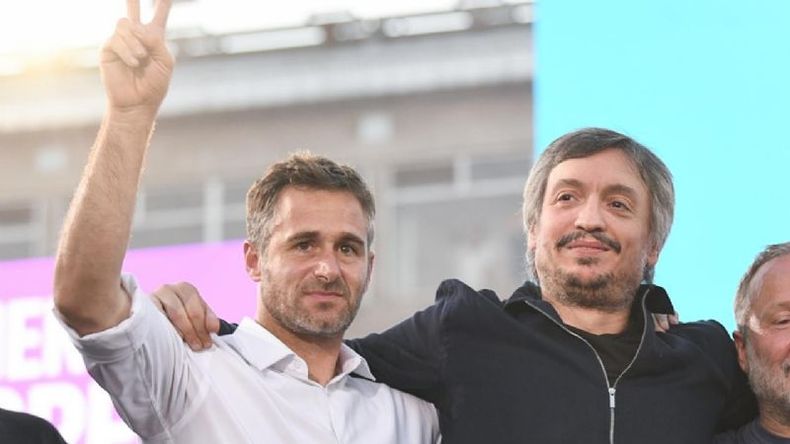 Federico Achával junto a Máximo Kirchner en el acto homenaje al expresidente realizado en Morón. .